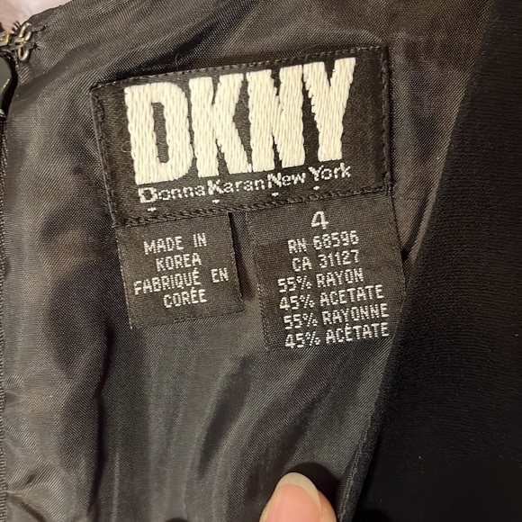 Vintage 2000's Little Black Dress DKNY Hourglass Shape - Picture 6 of 10